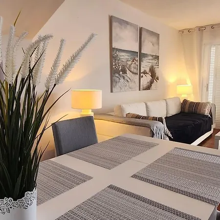 Lejlighed Cosy With Large Terrace *